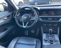 Alfa Romeo STELVIO 2.2 Turbo 210 CV AT8 Q4 B-Tech (Navi 8.8"- Proiettori Anteriori Bi-Xenon da 35W con AFS - Luci posteriori LED - Cerchi da 20°)