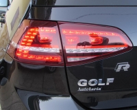 Volkswagen Golf 2.0 TDI 5p. Sport R-Line BlueMotion Technology “ Tetto panoramico /apribile - Fari Full Led - Gruppi ottici post. a LED”