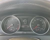 Volkswagen Golf 1.6 Tdi Comfortline 110cv (cerchi lega da 17 – sensori park anteriore e posteriore – vetri privacy-clima bi/zona) Vettura in ottime condizioni generali - Garantita