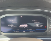 Volkswagen Tiguan 2.0 tdi R-Line 150cv dsg Fari IQ.LIGHT LED MATRIX, Digital Cockpit Pro 10,25", Navigatore