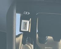 Peugeot 2008 1.5 bluehdi Allure Pack s&s 130cv EAT8 Automatica "Retrocamera - vetri privacy - pack black - cerchi lega - Fari LED" (Auto Aziendale fatturabile con iva deducibile pari al nuovo)