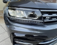 Volkswagen Tiguan 2.0 TDI 150 CV R-LINE Interior/Exterior "Fari Full Led+Gruppi ottici posteriori a led+ Quadro digitale+ Cerchi da 19"