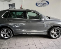 Volkswagen Tiguan 1.6 TDI 116 CV R-LINE "Fari Full Led+Gruppi ottici posteriori a led+ Quadro digitale+ Cerchi da 19°"