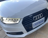 Audi A1 SPB 1.6 TDI 116 CV S.Line Sport "Tetto apribile/panoramico - Fari Xenon Plus full Led - gruppi ottici posteriore a tecnologia led - Bicolor - Cerchi sport da 18 - vetri privacy total - Navi"