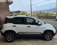 Fiat Panda Panda 1.3 MJT 16v Cross 4x2 (Versione CROSS, la più completa e ricercata) Auto pari al nuovo