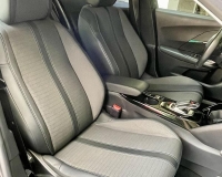 Peugeot 2008 1.5 bluehdi Allure Pack s&s 130cv EAT8 Automatica "Retrocamera - vetri privacy - pack black - cerchi lega - Fari LED" (Auto Aziendale fatturabile con iva deducibile pari al nuovo)