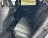 PEUGEOT 3008 II 1.5 BlueHDI  Allure Pack s&s 130cv Eat8 Automatica "Retrocamera - vetri privacy - pack cromo - cerchi lega 18 bicolor - Fari full LED" (Auto Aziendale fatturabile con iva deducibile pari al nuovo)