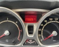 FORD Fiesta 1.4 TDCi 68CV 5 porte Titanium