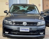 Volkswagen Tiguan 1.6 TDI 116 CV R-LINE "Fari Full Led+Gruppi ottici posteriori a led+ Quadro digitale+ Cerchi da 19°"