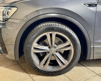 Volkswagen Tiguan 1.6 TDI 116 CV R-LINE "Fari Full Led+Gruppi ottici posteriori a led+ Quadro digitale+ Cerchi da 19°"