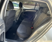 Volkswagen Golf 1.6 Tdi Comfortline 110cv (cerchi lega da 17 – sensori park anteriore e posteriore – vetri privacy-clima bi/zona) Vettura in ottime condizioni generali - Garantita