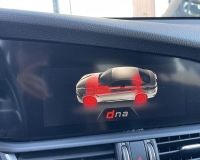 Alfa Romeo Giulia 2.2 Turbo diesel 190CV AT8 B-Tech Blak Edition Pak esterno Veloce “Pak sport - Cerchi da 19°- Pinze Brembo gialle - Assetto sportivo - Navi - Telecamera - Fari BI-Xenon Led - vetri privacy - paraurti modello veloce sport”