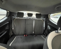 Lancia Ypsilon 1.2 Gold Plus  Black and Noir 70 CV (vetri privacy - pacchetto nero lucido in contrasto - interni sportivi - bluetooth - sedili con rifiniture sportivi logo dorato) Aziendale