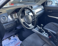 Suzuki Vitara 4wd 1.6 DDis 120cv V-Top AllGrip "Navigatore-Telecamera post.-Sedili Pelle/Alcantara - vetri privacy - vernice speciale Bianca Perlata"