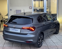 Fiat New Tipo 1.6 Mjt S&S 130CV restyling 2021-  5 porte Sport / pak black (Cerchi 18° - fari Technology led - Gruppi ottici posterio a led bruniti - quadro digitale - retrocamera- sensori park anteriori /posteriori)
