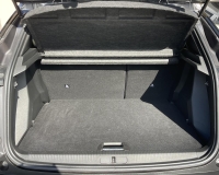 Peugeot 2008 1.5 bluehdi Allure Pack s&s 130cv EAT8 Automatica "Retrocamera - vetri privacy - pack black - cerchi lega - Fari LED" (Auto Aziendale fatturabile con iva deducibile pari al nuovo)