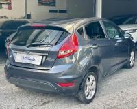 FORD Fiesta 1.4 TDCi 68CV 5 porte Titanium