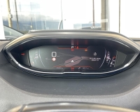 PEUGEOT 3008 II 1.5 BlueHDI  Allure Pack s&s 130cv Eat8 Automatica "Retrocamera - vetri privacy - pack cromo - cerchi lega 18 bicolor - Fari full LED" (Auto Aziendale fatturabile con iva deducibile pari al nuovo)