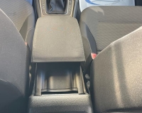 Volkswagen Golf 1.6 Tdi Comfortline 110cv (cerchi lega da 17 – sensori park anteriore e posteriore – vetri privacy-clima bi/zona) Vettura in ottime condizioni generali - Garantita