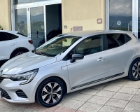 RENAULT Clio 1.5 Blue dCi 100 CV Evolution "Navi+ Selleria sportiva +Fari full led + Sensori park - Cerchi bicolor sport da 16° + Vetri Privacy" Vettura aziendale
