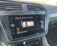 Volkswagen Tiguan 2.0 tdi R-Line 150cv dsg Fari IQ.LIGHT LED MATRIX, Digital Cockpit Pro 10,25", Navigatore