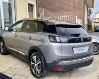 PEUGEOT 3008 II 1.5 BlueHDI  Allure Pack s&s 130cv Eat8 Automatica "Retrocamera - vetri privacy - pack cromo - cerchi lega 18 bicolor - Fari full LED" (Auto Aziendale fatturabile con iva deducibile pari al nuovo)