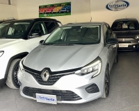 RENAULT Clio 1.5 Blue dCi 100 CV Evolution "Navi+ Selleria sportiva +Fari full led + Sensori park - Cerchi bicolor sport da 16° + Vetri Privacy" Vettura aziendale