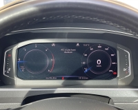 Volkswagen Tiguan 1.6 TDI 116 CV R-LINE "Fari Full Led+Gruppi ottici posteriori a led+ Quadro digitale+ Cerchi da 19°"