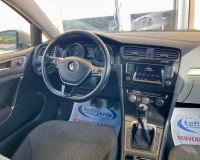 Volkswagen Golf 1.6 Tdi Comfortline 110cv (cerchi lega da 17 – sensori park anteriore e posteriore – vetri privacy-clima bi/zona) Vettura in ottime condizioni generali - Garantita