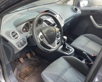 FORD Fiesta 1.4 TDCi 68CV 5 porte Titanium