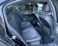 Alfa Romeo Giulia 2.2 Turbo diesel 190CV AT8 B-Tech Blak Edition Pak esterno Veloce “Pak sport - Cerchi da 19°- Pinze Brembo gialle - Assetto sportivo - Navi - Telecamera - Fari BI-Xenon Led - vetri privacy - paraurti modello veloce sport”