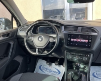 Volkswagen Tiguan 1.6 TDI 116 CV R-LINE "Fari Full Led+Gruppi ottici posteriori a led+ Quadro digitale+ Cerchi da 19°"