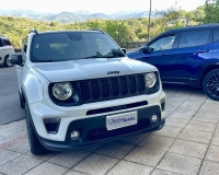 Jeep Renegade 1.6 mjt 130cv - 80th Anniversary 2021 " Navi - Retrocamera - cerchi da 18°- pack black - vetri privacy - Interni specifici 80TH Anniversary in tessuto Premium"
