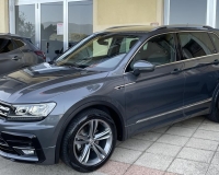 Volkswagen Tiguan 2.0 TDI 150 CV R-LINE Interior/Exterior "Fari Full Led+Gruppi ottici posteriori a led+ Quadro digitale+ Cerchi da 19"