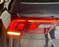 Volkswagen Tiguan 2.0 tdi R-Line 150cv dsg Fari IQ.LIGHT LED MATRIX, Digital Cockpit Pro 10,25", Navigatore