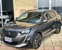 Peugeot 2008 1.5 bluehdi Allure Pack s&s 130cv EAT8 Automatica "Retrocamera - vetri privacy - pack black - cerchi lega - Fari LED" (Auto Aziendale fatturabile con iva deducibile pari al nuovo)
