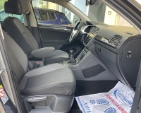 Volkswagen Tiguan 1.6 TDI 116 CV R-LINE "Fari Full Led+Gruppi ottici posteriori a led+ Quadro digitale+ Cerchi da 19°"