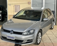 Volkswagen Golf 1.6 Tdi Comfortline 110cv (cerchi lega da 17 – sensori park anteriore e posteriore – vetri privacy-clima bi/zona) Vettura in ottime condizioni generali - Garantita