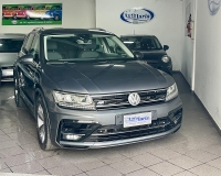 Volkswagen Tiguan 1.6 TDI 116 CV R-LINE "Fari Full Led+Gruppi ottici posteriori a led+ Quadro digitale+ Cerchi da 19°"
