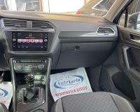 Volkswagen Tiguan 1.6 TDI 116 CV R-LINE "Fari Full Led+Gruppi ottici posteriori a led+ Quadro digitale+ Cerchi da 19°"
