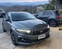 Fiat New Tipo 1.6 Mjt S&S 130CV restyling 2021-  5 porte Sport / pak black (Cerchi 18° - fari Technology led - Gruppi ottici posterio a led bruniti - quadro digitale - retrocamera- sensori park anteriori /posteriori)