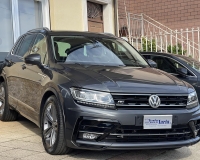 Volkswagen Tiguan 1.6 TDI 116 CV R-LINE "Fari Full Led+Gruppi ottici posteriori a led+ Quadro digitale+ Cerchi da 19°"