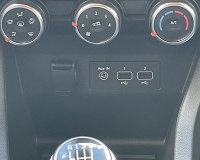 Renault Clio 1.5 Blue dCi 100cv Business Navi+Fari full led+Sensori par