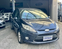 FORD Fiesta 1.4 TDCi 68CV 5 porte Titanium