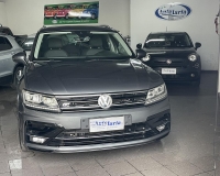 Volkswagen Tiguan 1.6 TDI 116 CV R-LINE "Fari Full Led+Gruppi ottici posteriori a led+ Quadro digitale+ Cerchi da 19°"
