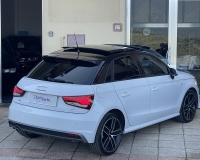 Audi A1 SPB 1.6 TDI 116 CV S.Line Sport "Tetto apribile/panoramico - Fari Xenon Plus full Led - gruppi ottici posteriore a tecnologia led - Bicolor - Cerchi sport da 18 - vetri privacy total - Navi"
