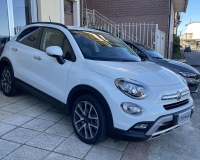 Fiat 500X 1.6 Mjt 120CV  Cross Plus"UCONNECT 7" HD Live Navigatore, Fari Bixeno, Cerchi da 18"