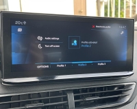 PEUGEOT 3008 II 1.5 BlueHDI  Allure Pack s&s 130cv Eat8 Automatica "Retrocamera - vetri privacy - pack cromo - cerchi lega 18 bicolor - Fari full LED" (Auto Aziendale fatturabile con iva deducibile pari al nuovo)