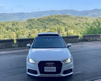 Audi A1 SPB 1.6 TDI 116 CV S.Line Sport "Tetto apribile/panoramico - Fari Xenon Plus full Led - gruppi ottici posteriore a tecnologia led - Bicolor - Cerchi sport da 18 - vetri privacy total - Navi"