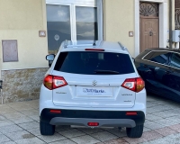 Suzuki Vitara 4wd 1.6 DDis 120cv V-Top AllGrip "Navigatore-Telecamera post.-Sedili Pelle/Alcantara - vetri privacy - vernice speciale Bianca Perlata"